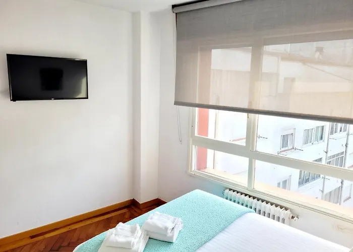 アパート Piso Cerca De La Ciudad Monumental サンティアゴ・デ・コンポステーラ