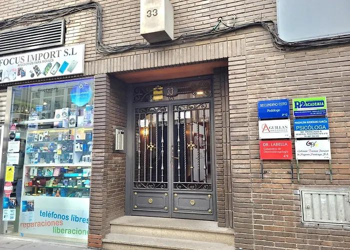 アパート Piso Cerca De La Ciudad Monumental サンティアゴ・デ・コンポステーラ